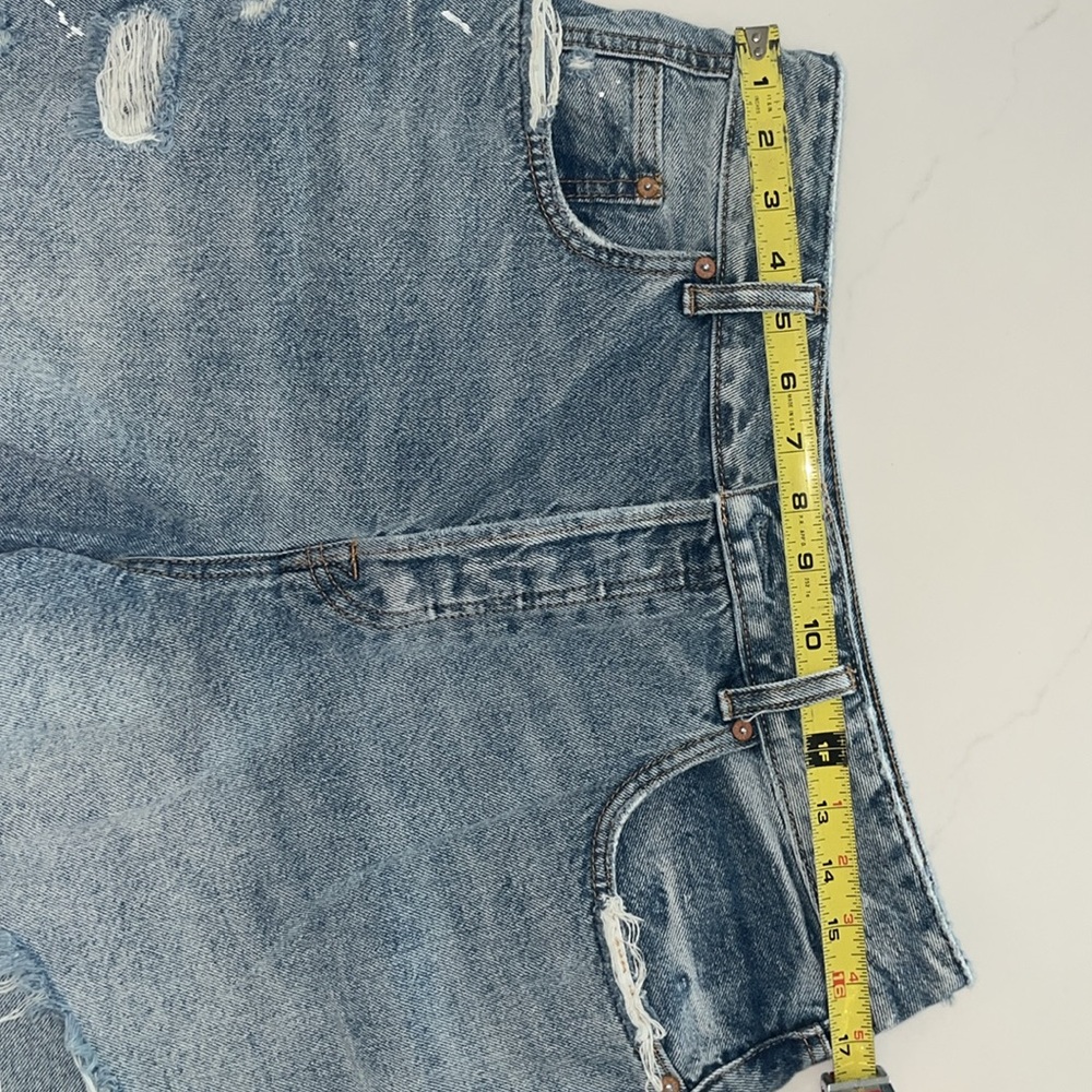 Women’s jean shorts by Free People - Picture 4 of 7